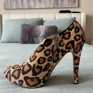 Sam Edelman REAL fur booties!!!!